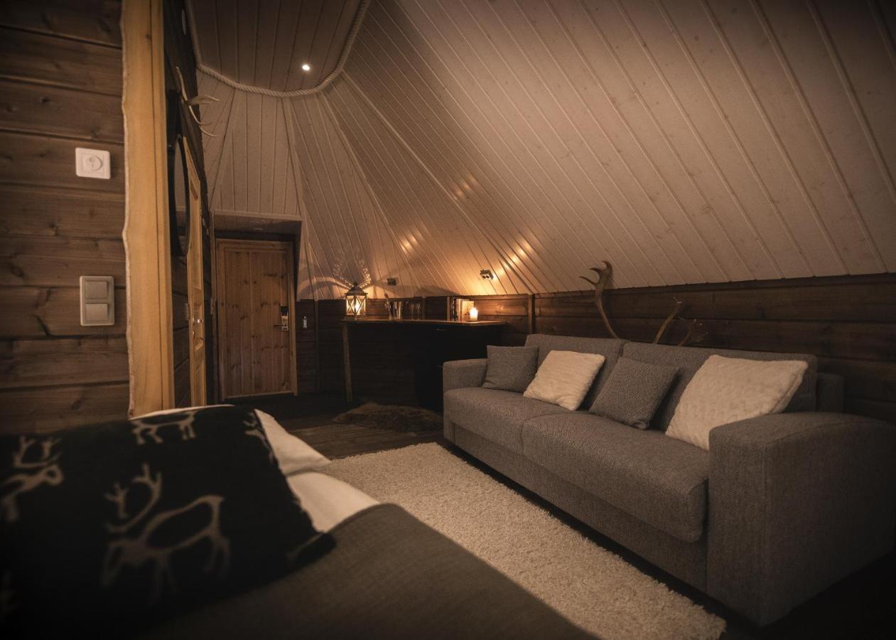 Wilderness Hotel Nellim&Igloos Esterno foto