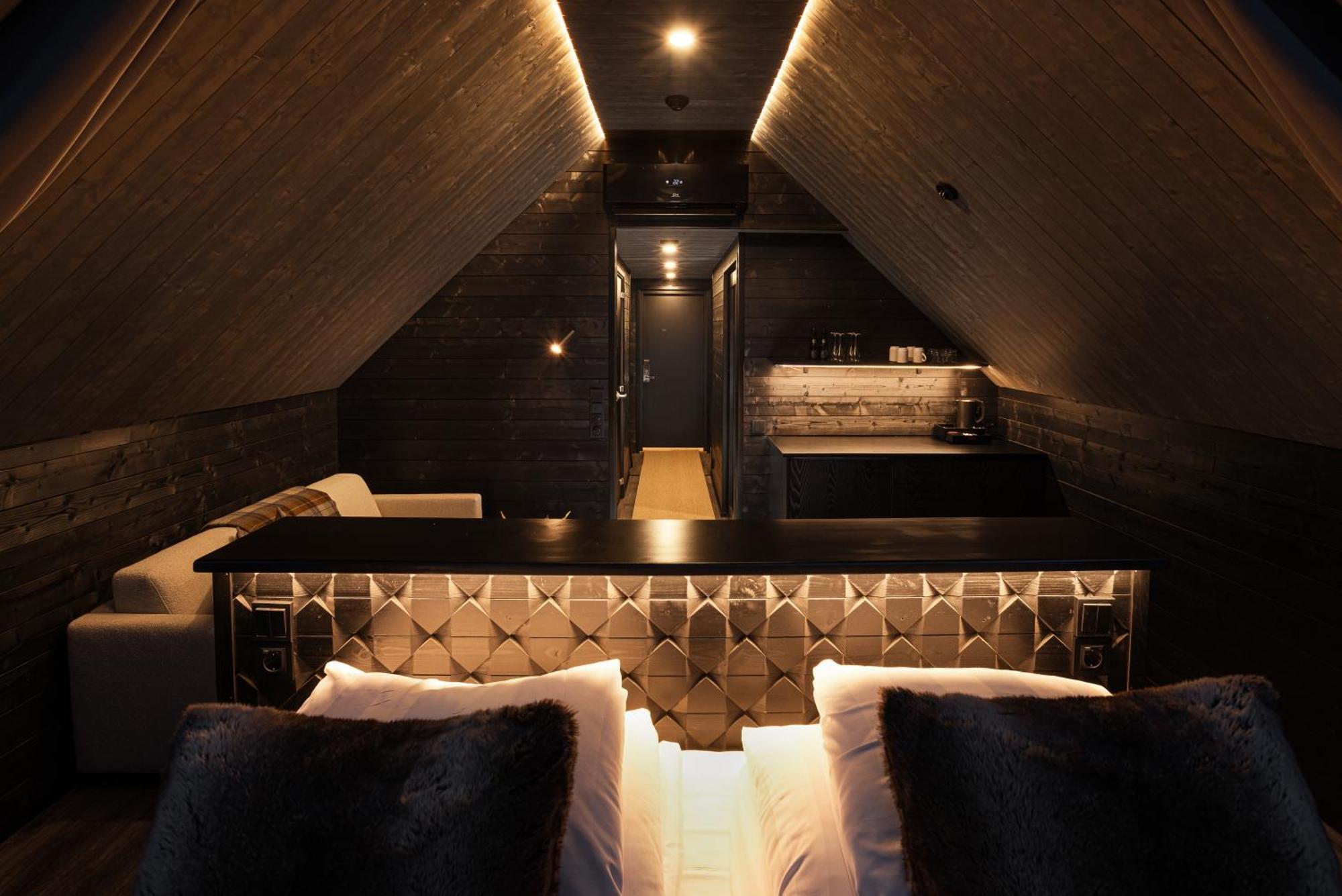Wilderness Hotel Nellim&Igloos Esterno foto